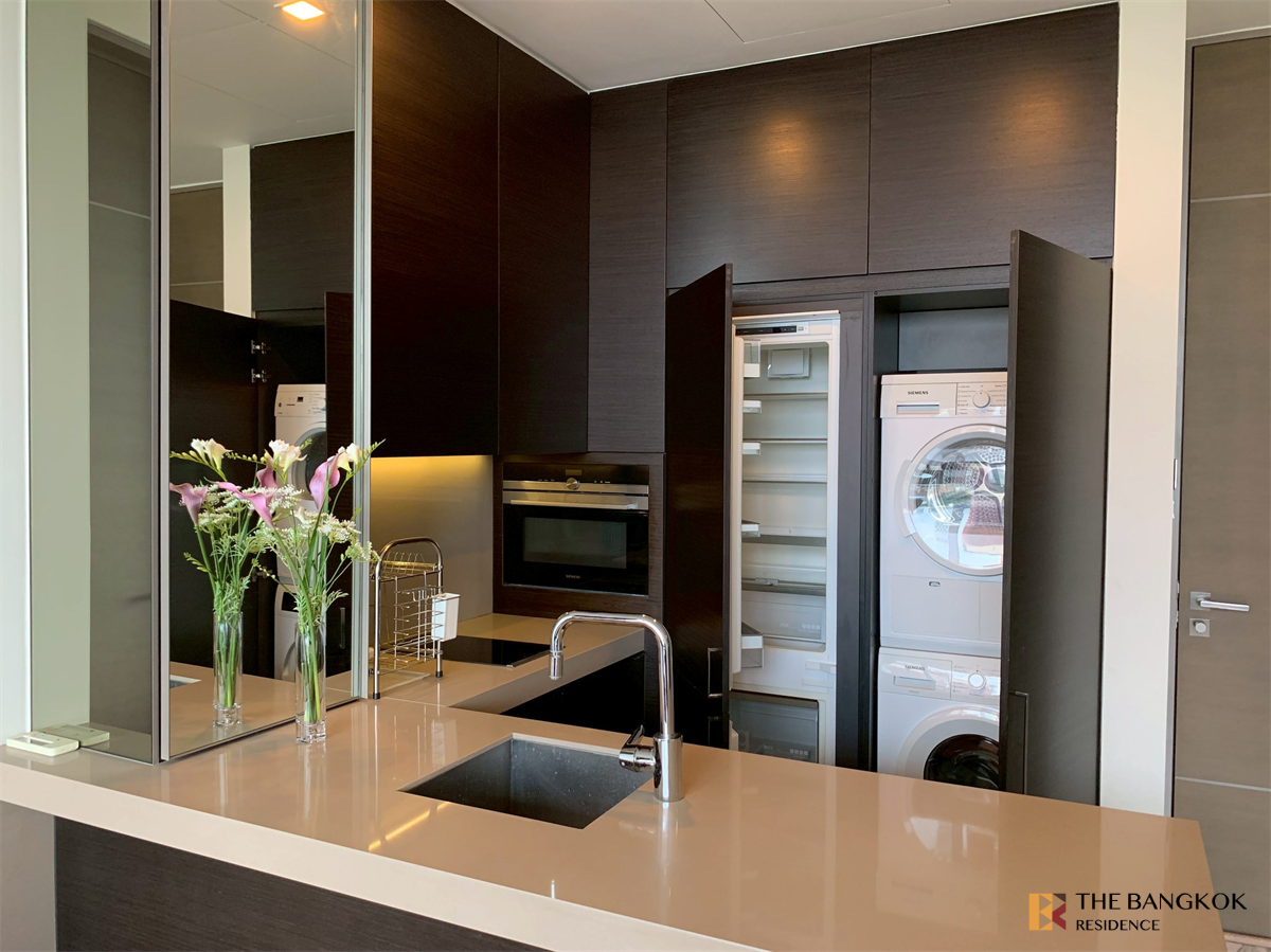 picture Premium Luxury Condo in Prime Location Saladaeng One near MRT Lumpini Station - 4/9