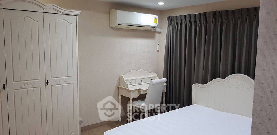 รูป คอนโด 2-ห้องนอน ที่ เดอะ วอเตอร์ฟอร์ด พาร์ค สุขุมวิท 53 คอนโดมิเนียม ใกล้ BTS ทองหล่อ (ID 515666) - รูปที่ 11/14