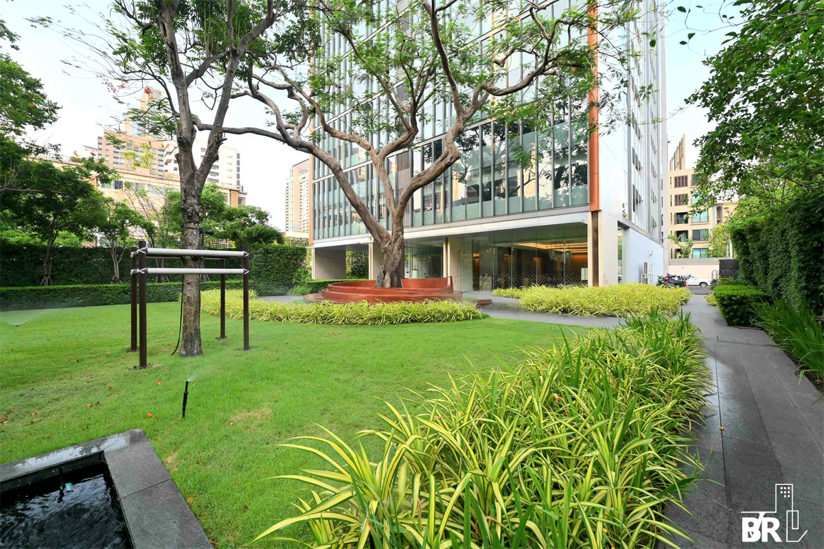 picture KRAAM Sukhumvit 26 Luxury Condo in Central City Location near BTS Phrom Phong - 8/9