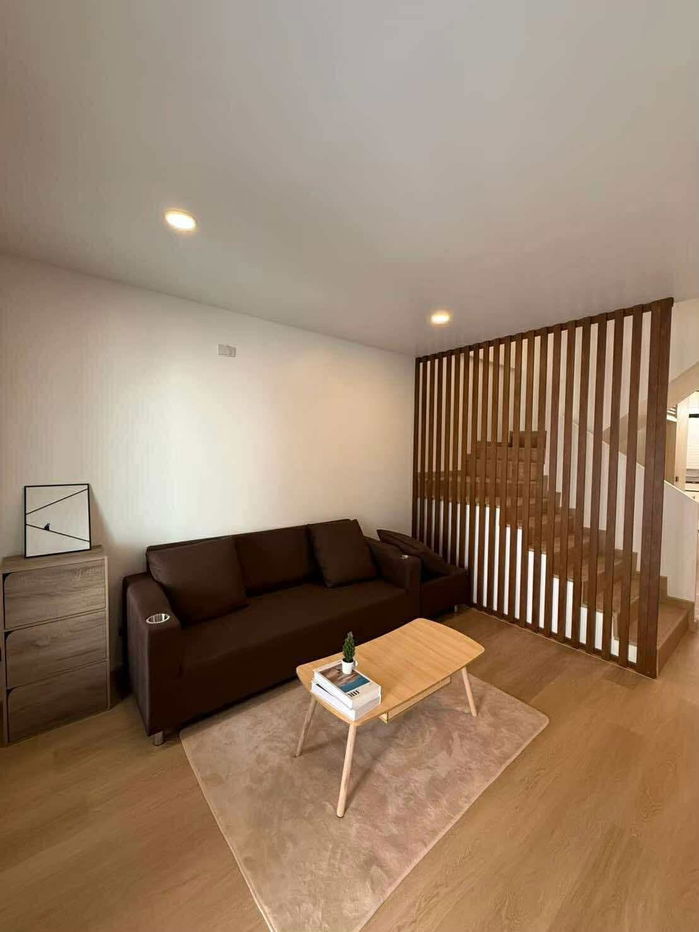 รูป ขายทาวน์เฮ้าส์สวย 2ชั้น  “Land&House” เนื้อที่: 18 ตรว. - รูปที่ 2/19