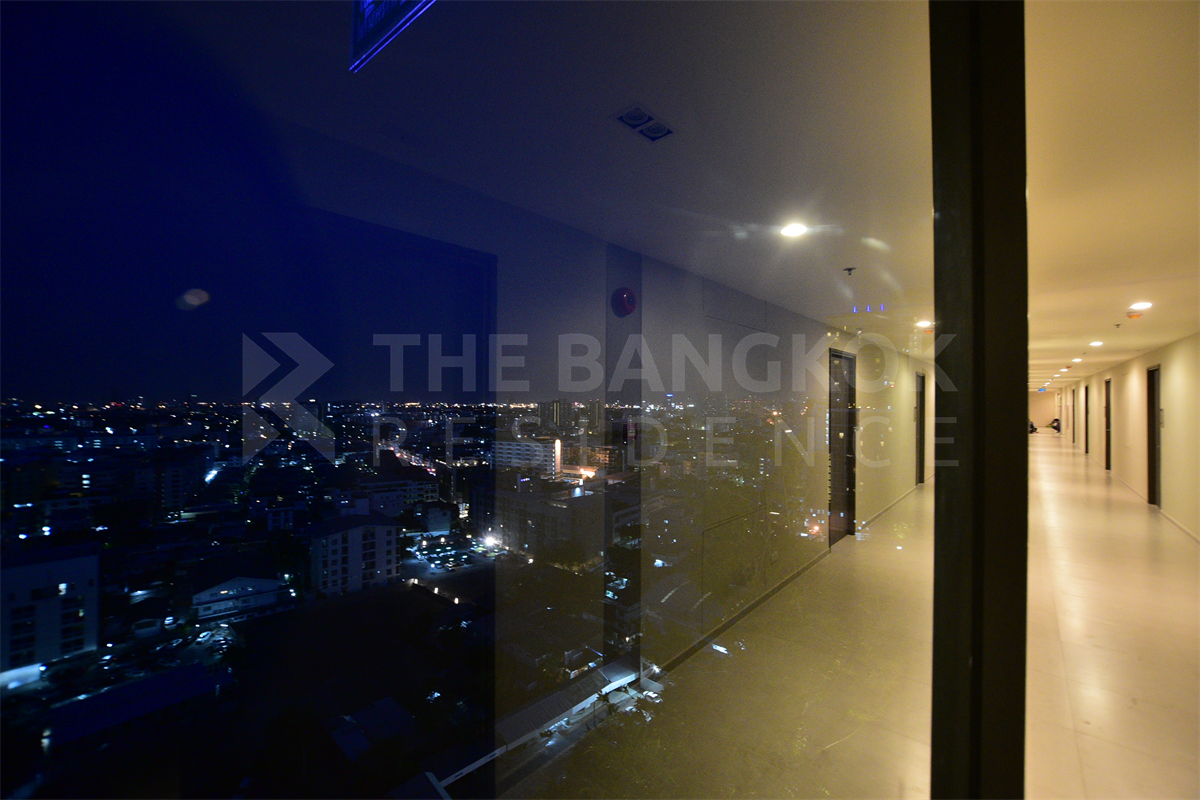 picture Ultimate Luxury Lifestyle with Convenience Centric Ratchada-Huai Khwang near MRT Huai Khwang Station - 10/10