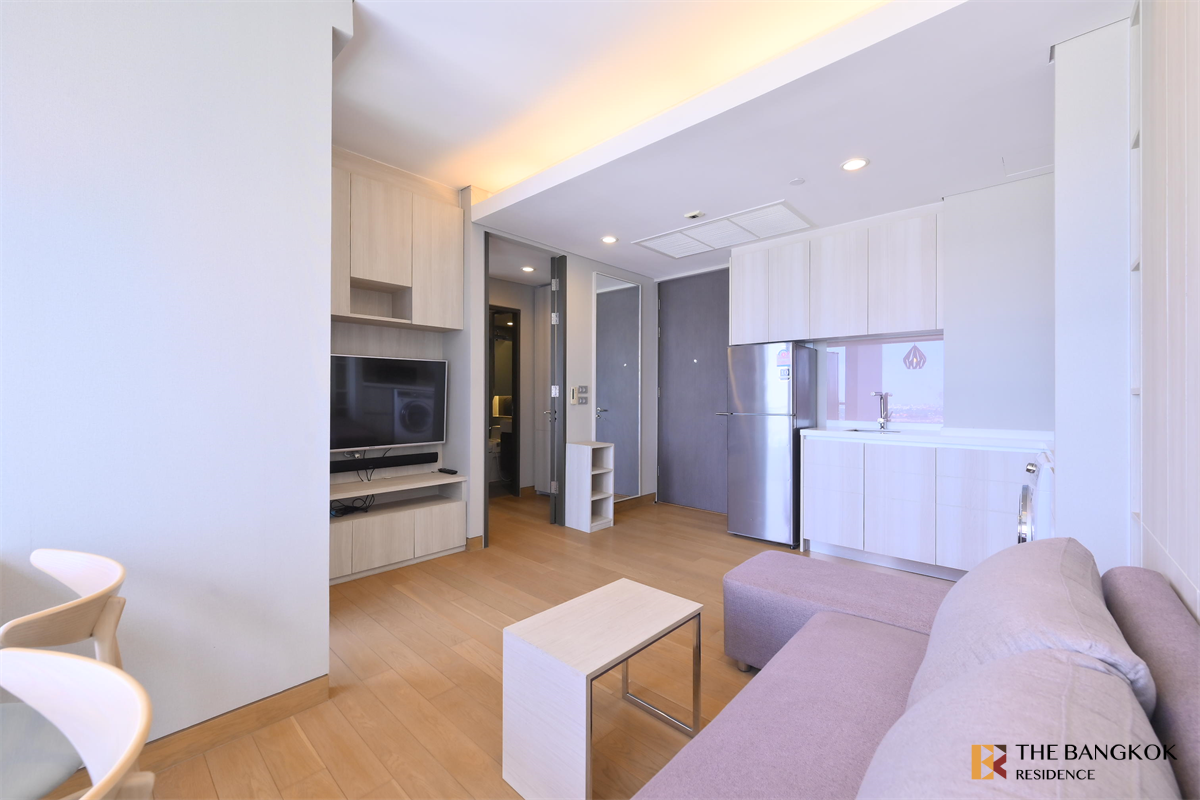 picture The Lumpini 24 Luxury Unit, Ready for You Without the Wait - 10/10