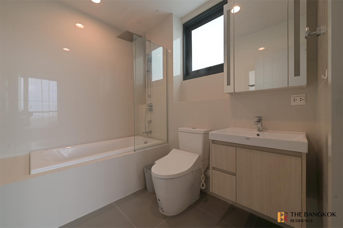 picture Oka Haus Sukhumvit 36  Ultimate Luxury Lifestyle with Convenience - 6/10