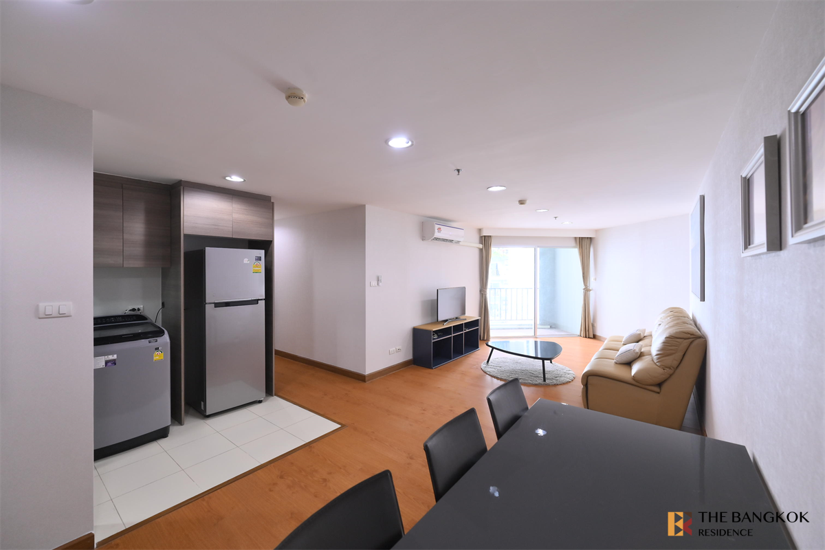 picture Ultimate Luxury Condo in Business District Belle Grand Rama 9 near MRT Rama 9 Station - 3/10