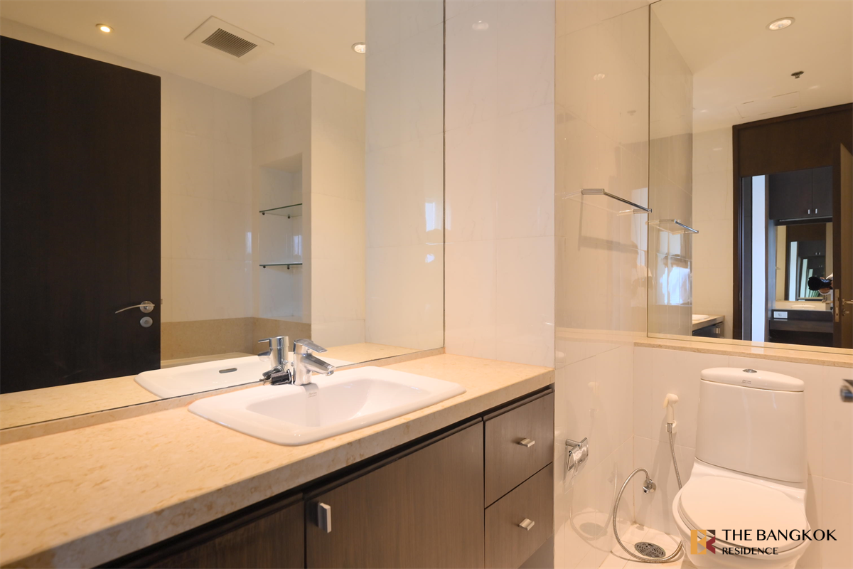 รูป รอยัล เรสสิเดนซ์ พาร์ค สะดวกสบายกับไลฟ์สไตล์สุด Luxury - รูปที่ 2/10