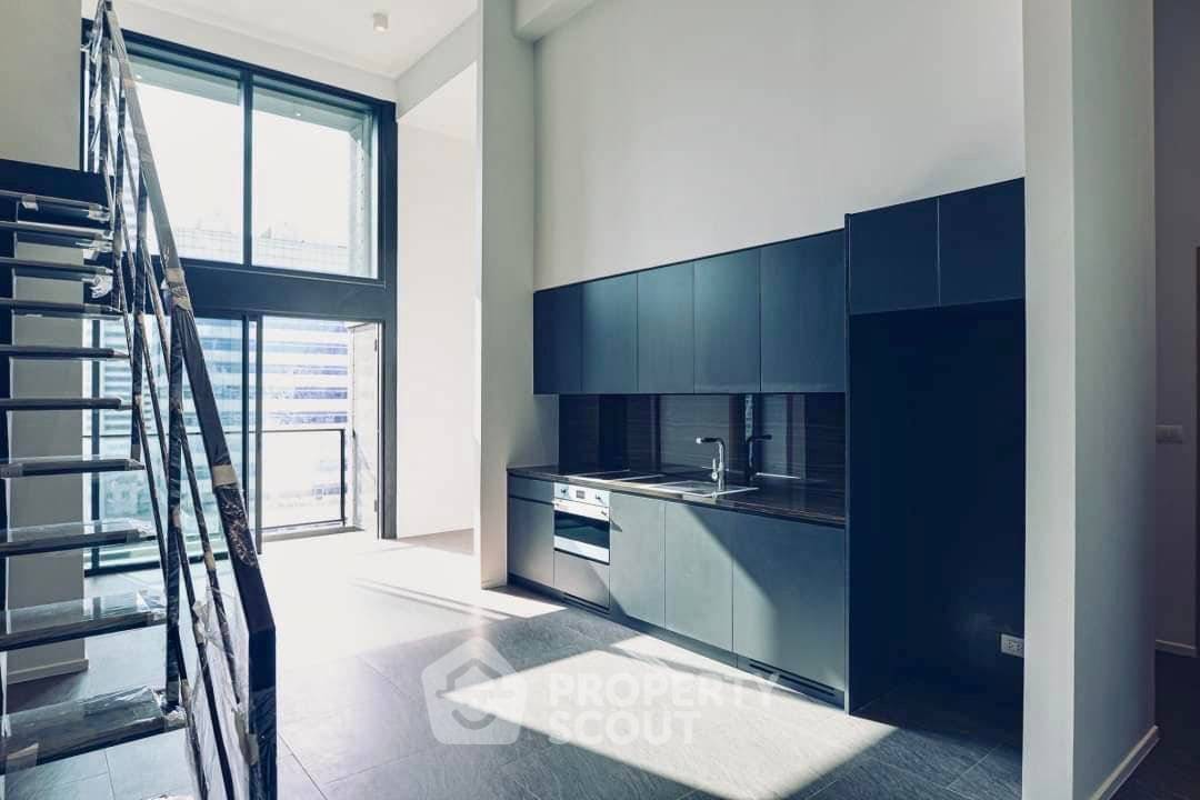 picture 2-BR Condo at The Lofts Silom near BTS Surasak (ID 725884) - 1/12