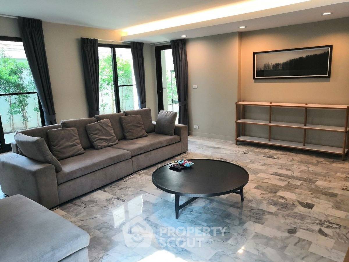 picture 4-BR Condo at Lily House Mansion near MRT Phetchaburi (ID 666419) - 14/18