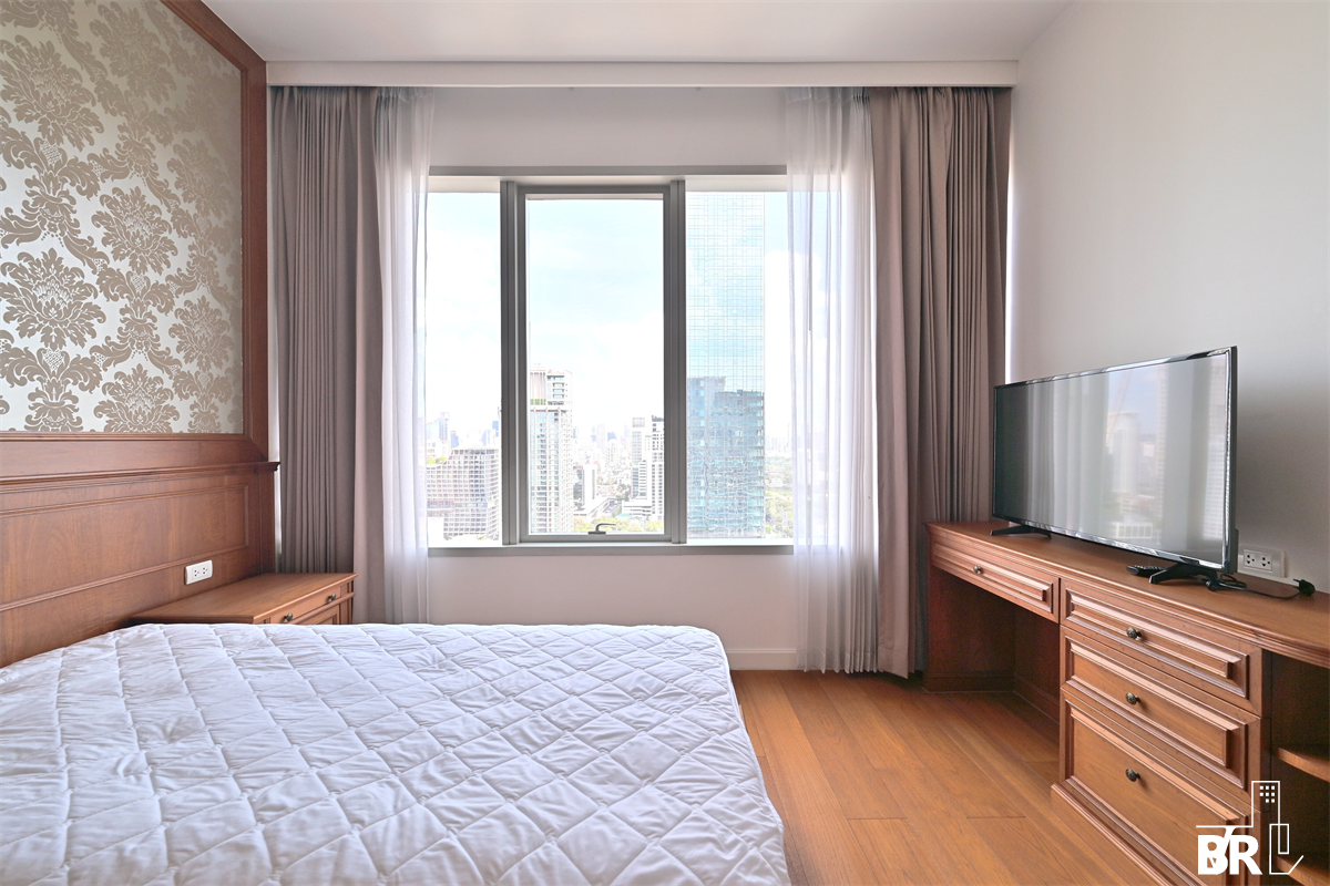 picture 185 Rajadamri Ultimate Luxury Condo in Business District near BTS Ratchadamri - 1/10