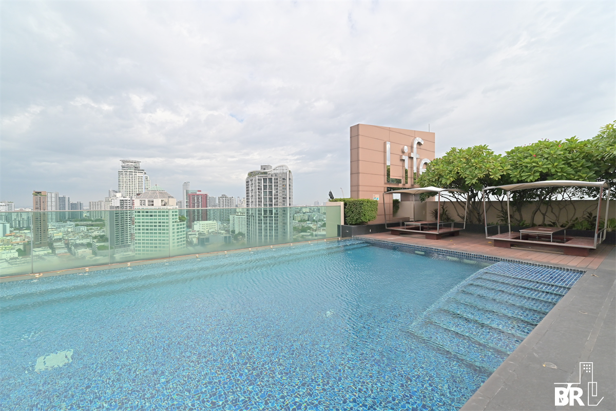 รูป สะดวกสบายกับไลฟ์สไตล์สุด Luxury ไลฟ์ แอท สุขุมวิท 65 ใกล้ BTS สถานีพระโขนง - รูปที่ 4/9