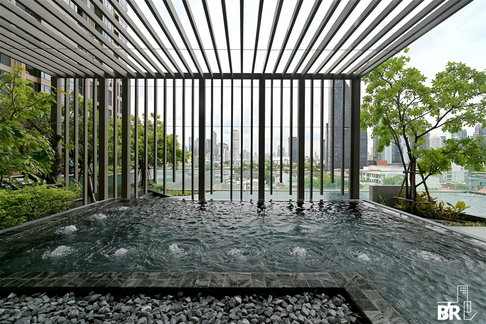 Oka Haus Sukhumvit 36 Luxury Unit, Ready for You Without the Wait