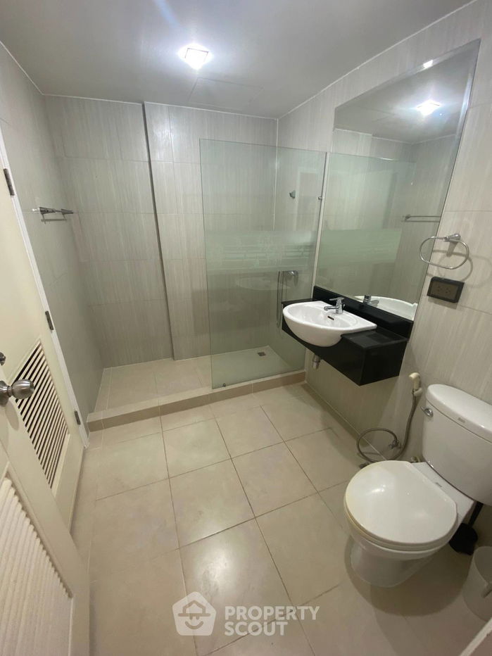 picture 2-BR Condo at Golden Coast Si Racha in Bang Phra (ID 2069200) - 9/12