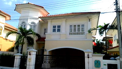 Houses for rent วิทยาลัยการปกครอง : For rent 2-storey detached house, Phasorn Village 4 On the main road Rangsit-Nakhon Nayok Thanya Khlong 3