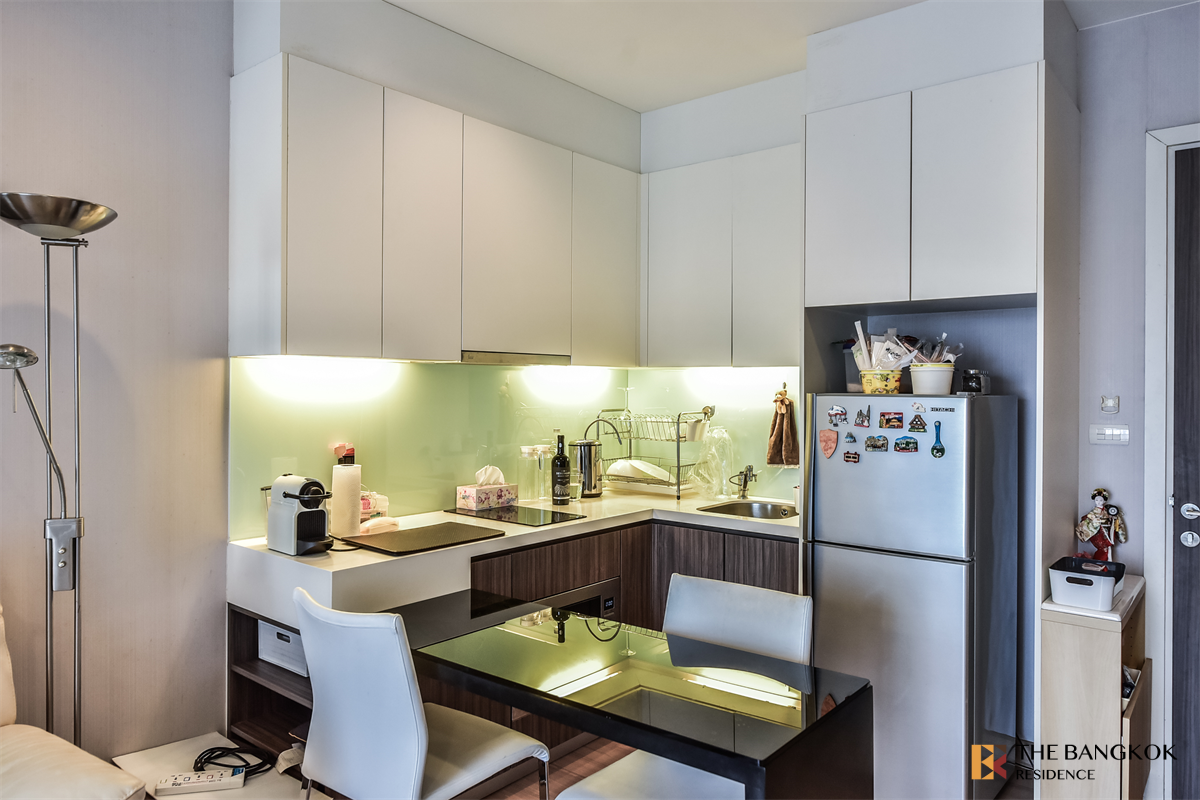 picture Urbano Absolute Sathon-Taksin Special deal, best price ever near BTS Krung Thonburi - 7/9