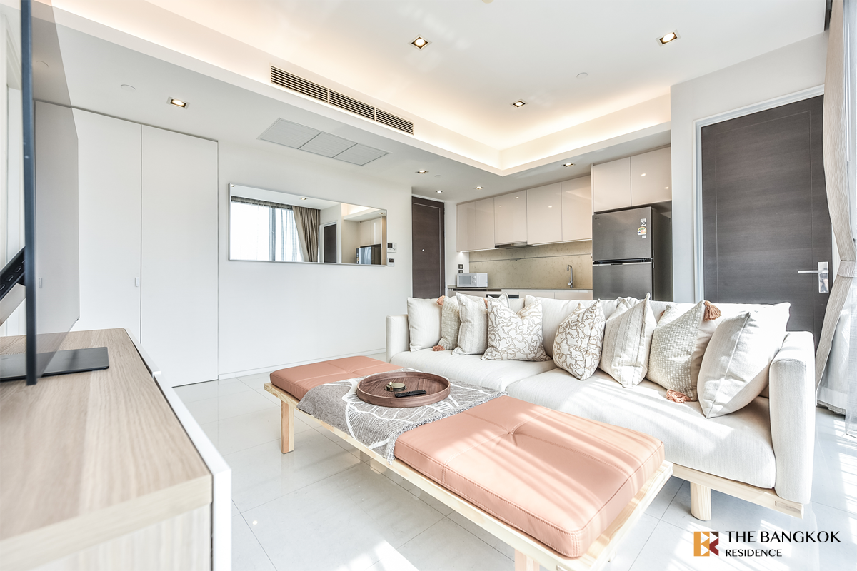 picture The Bangkok Sathorn near BTS Surasak Luxury Unit, Ready for You Without the Wait - 1/10