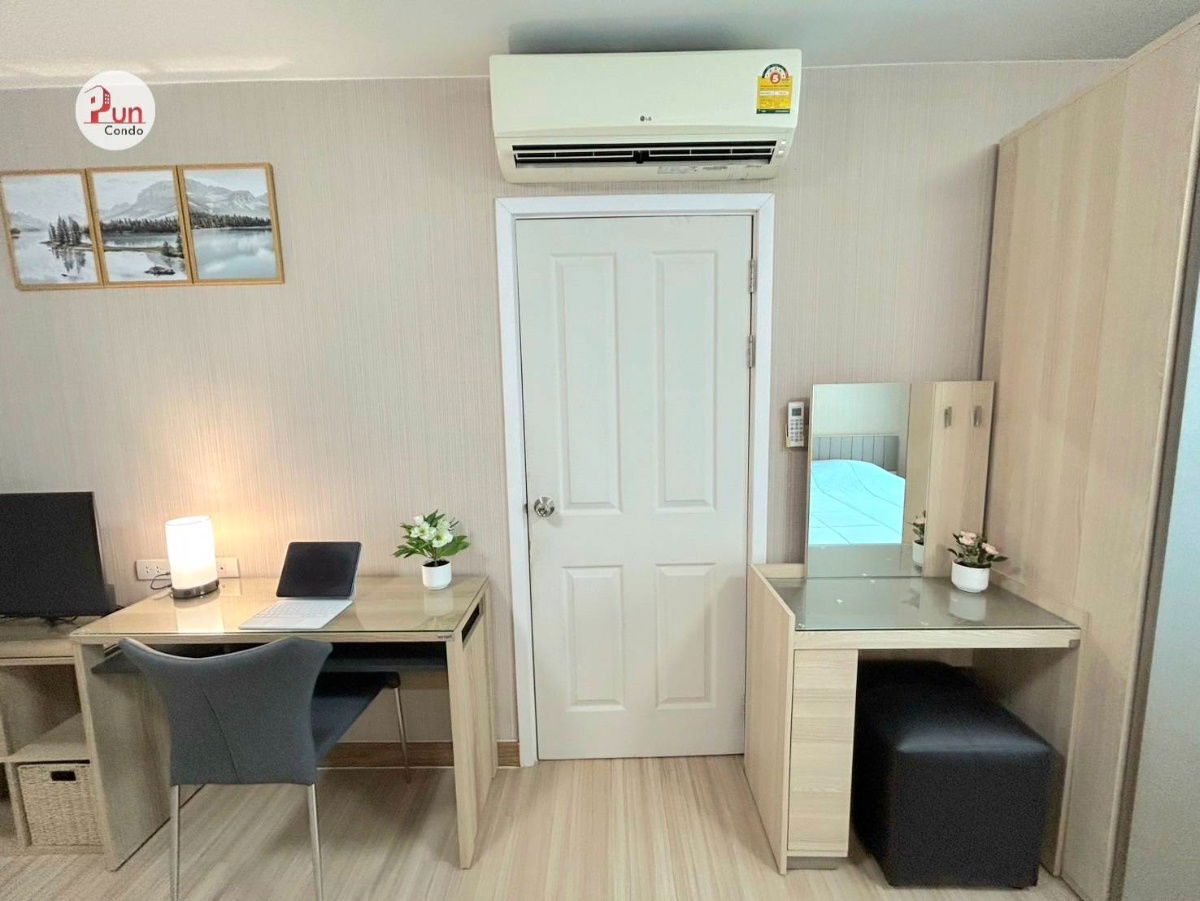 picture  Plum condo Paholyothin89 for rent  - 8/30