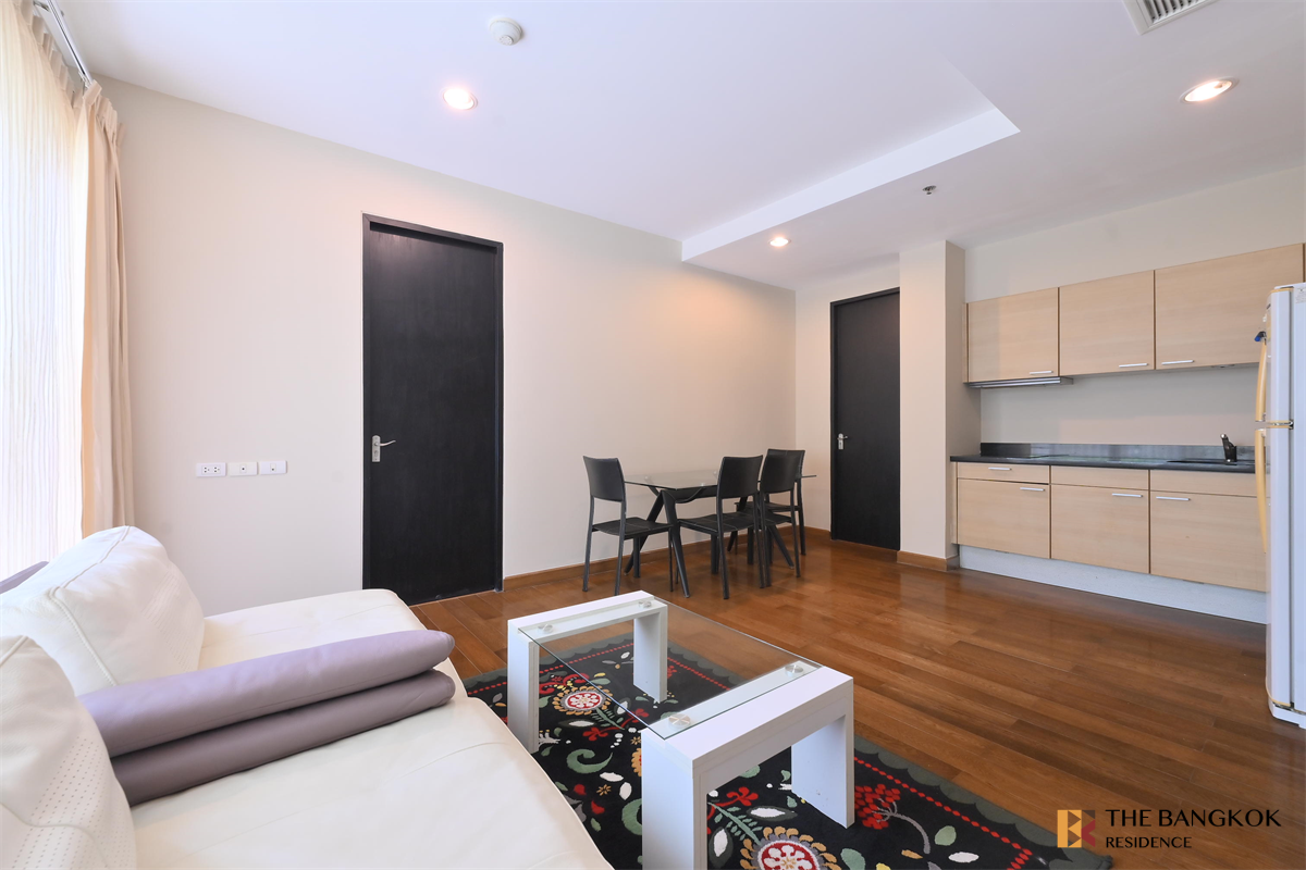 picture The Address Chidlom  Luxury Condo Ready to Move-in at the Best Location - 8/10