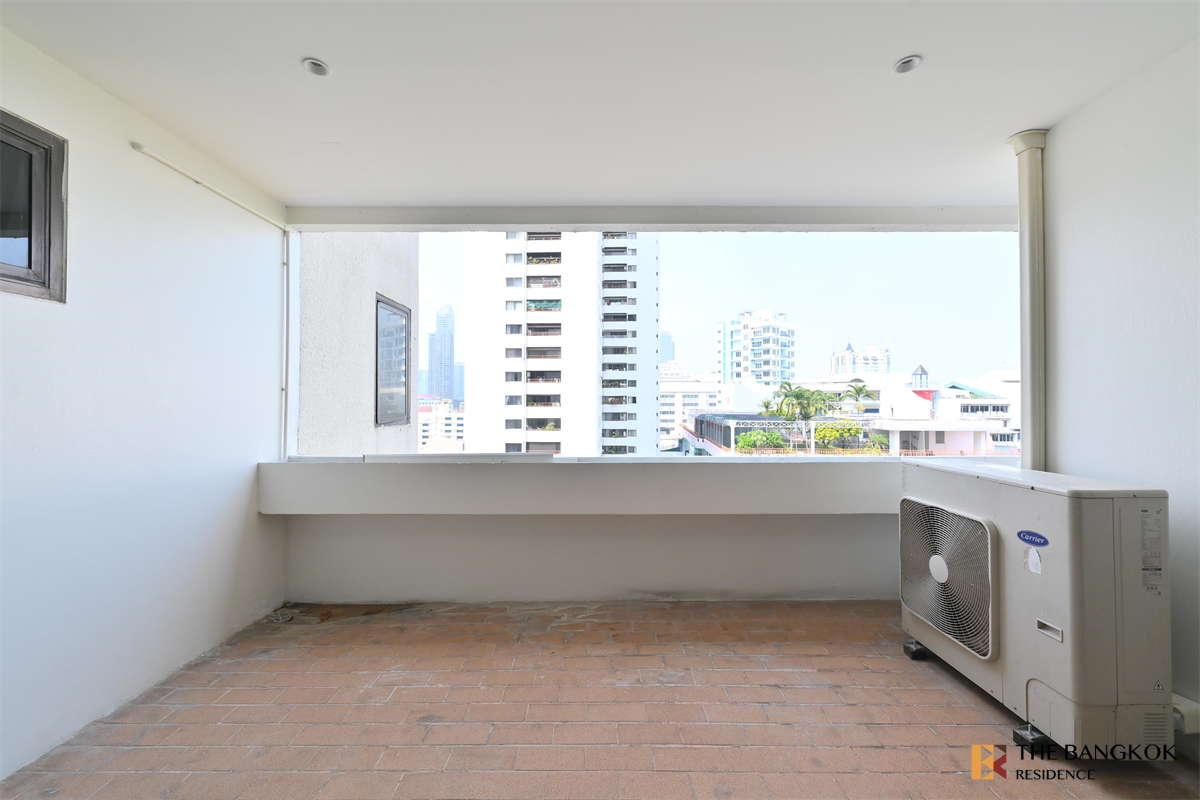 picture Prestige Tower near MRT Sukhumvit Station Live the Luxury Style in a High-potential Location - 6/10