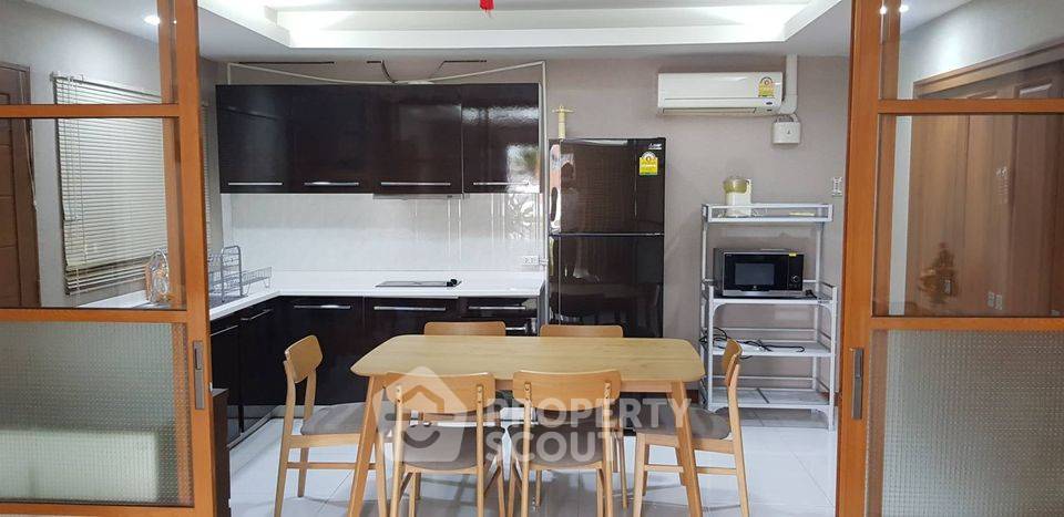 รูป คอนโด 2-ห้องนอน ที่ เดอะ วอเตอร์ฟอร์ด พาร์ค สุขุมวิท 53 คอนโดมิเนียม ใกล้ BTS ทองหล่อ (ID 515666) - รูปที่ 2/14