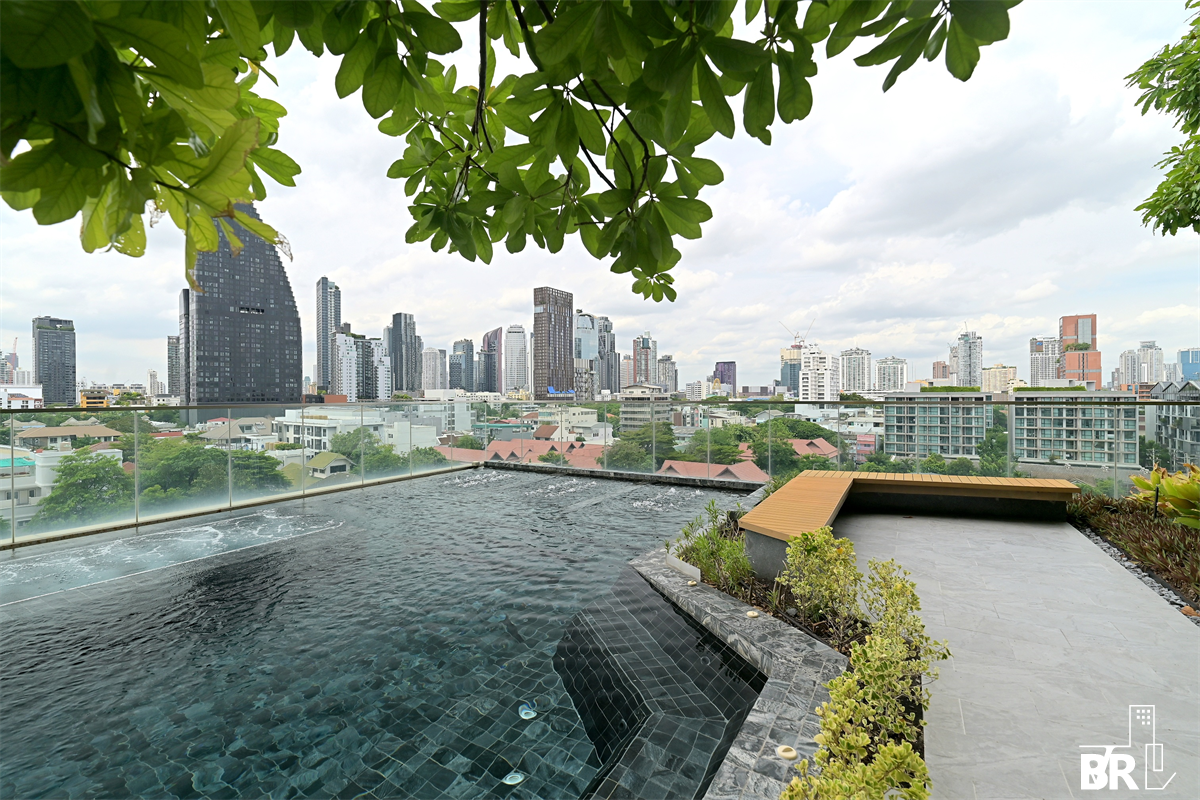 picture Oka Haus Sukhumvit 36  Ultimate Luxury Lifestyle with Convenience - 7/9