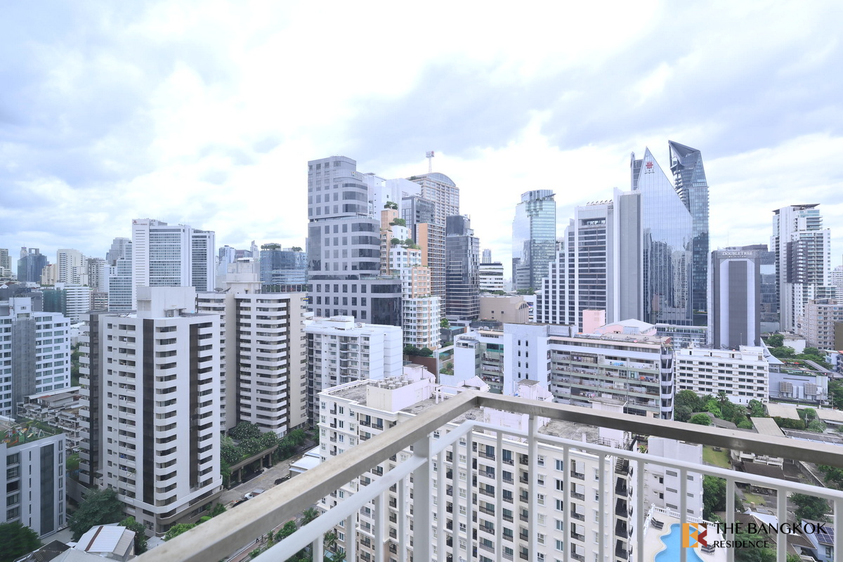 รูป คอนโด Luxury สุดพรีเมียมทำเลทอง บ้านสิริทเวนตี้โฟร์ - รูปที่ 1/10