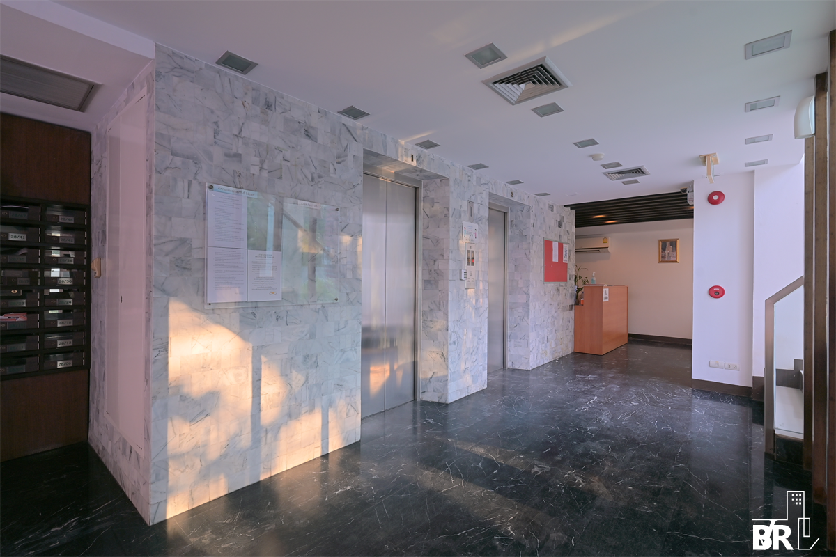 picture The Alcove Sukhumvit 49  Condo in CBD, Below Market Price - 8/9
