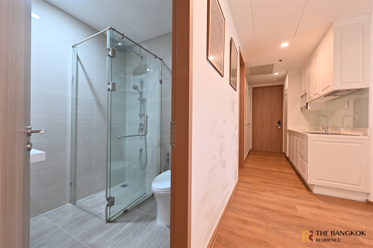picture Ultimate Luxury Condo in Business District Noble BE33 - 10/10
