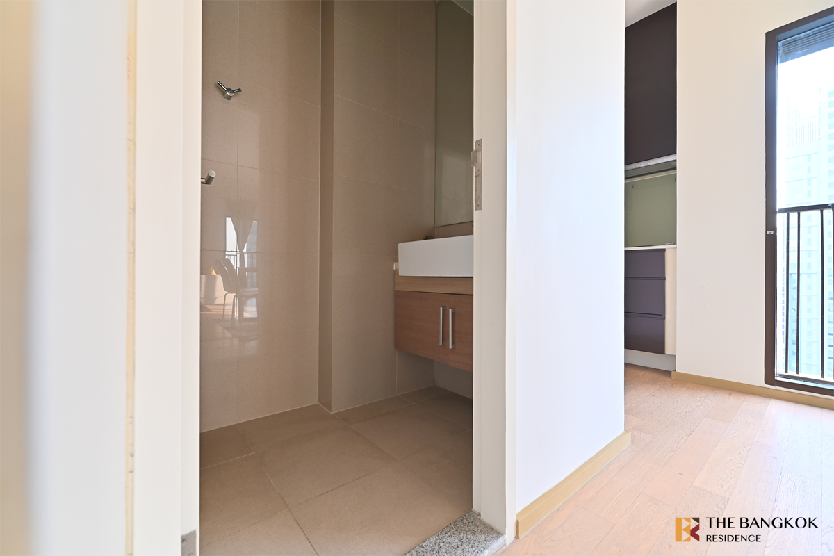 รูป คอนโด โนเบิล รีไฟน์ คอนโด Luxury ราคาพิเศษ ใกล้ BTS สถานีพร้อมพงษ์ - รูปที่ 1/10