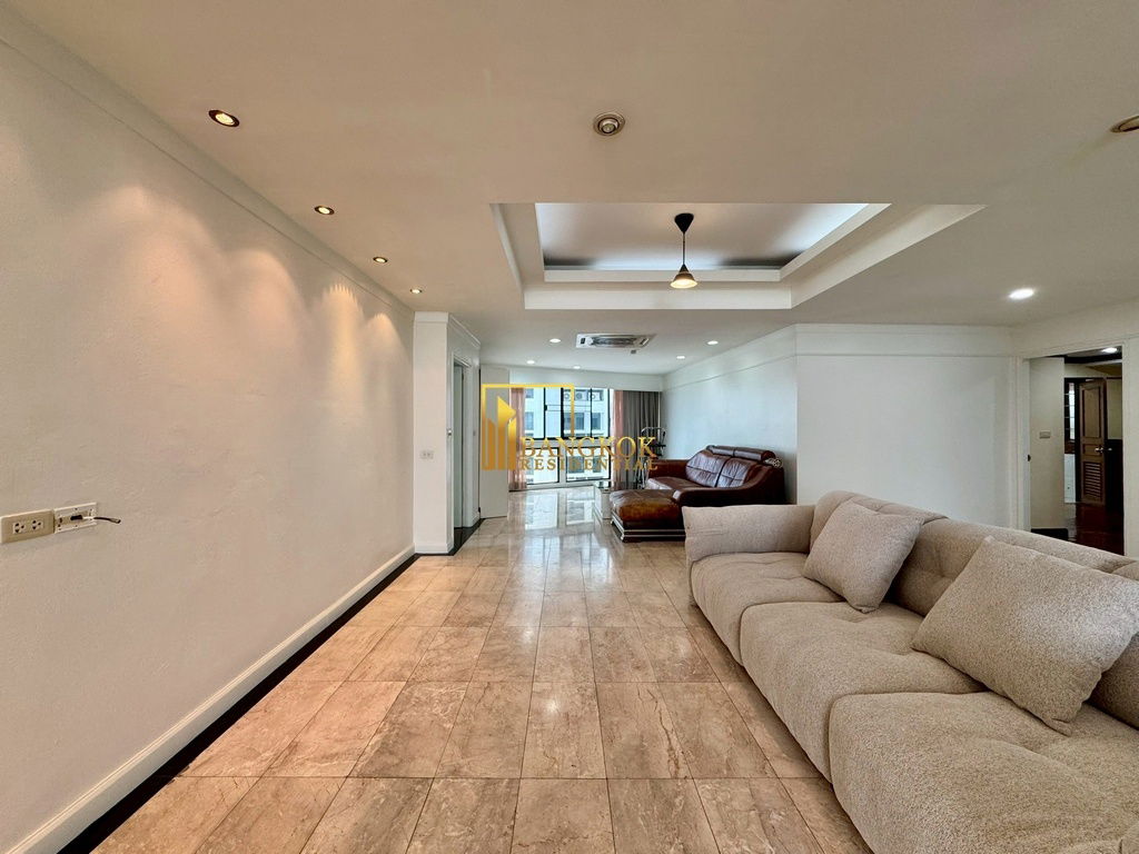 รูป President Park - Very Spacious 3 Bed Condo in Phrom Phong - BR18219CD - รูปที่ 2/43