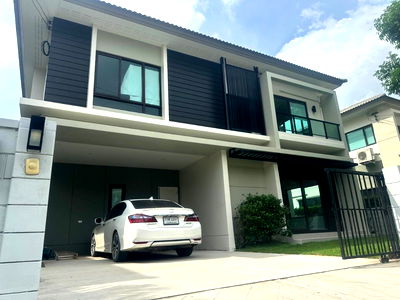 บ้านเดี่ยว บางพลี สมุทรปราการ : ขายบ้านเดี่ยว 56.5 ตรว. 190 ตรม. 4 ห้องนอน Centro บางนา กม 7 หลังเมกะบางนา อ.บางพลี สมุทรปราการ