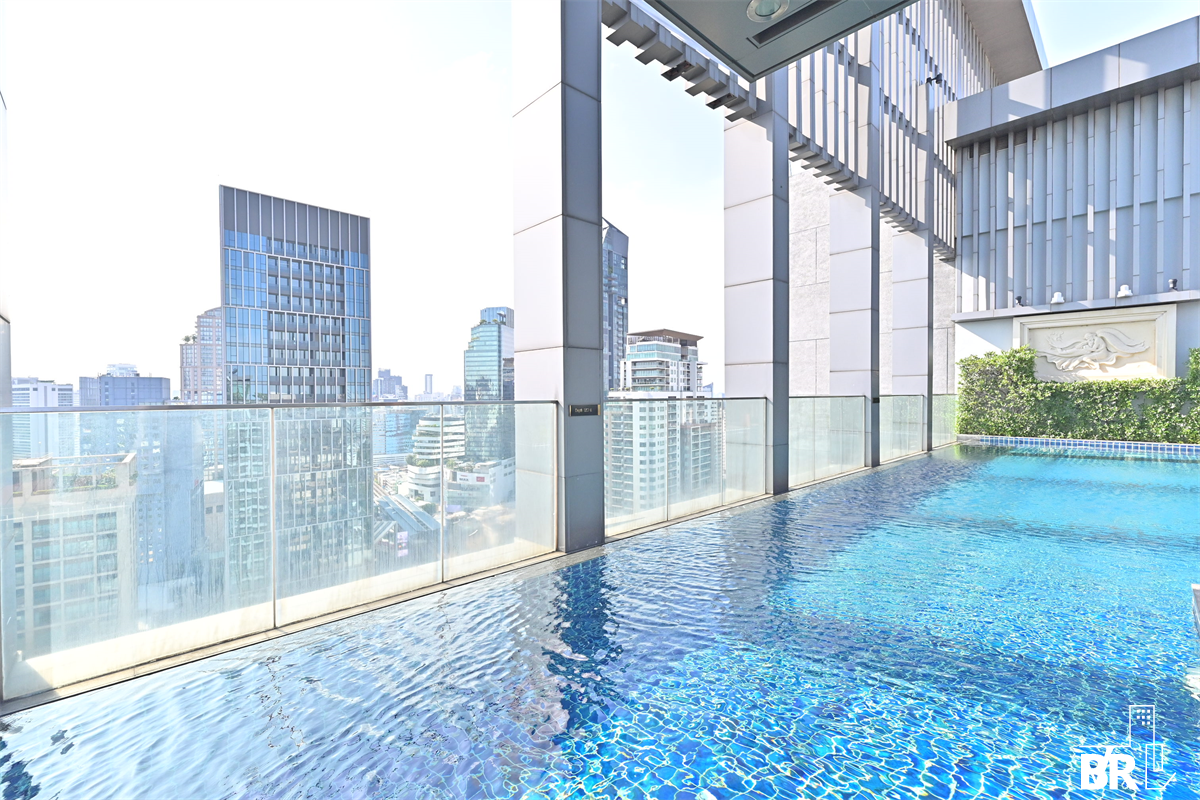 picture The Address Sukhumvit 28 Luxury Unit, Ready for You Without the Wait near BTS Phrom Phong - 9/9