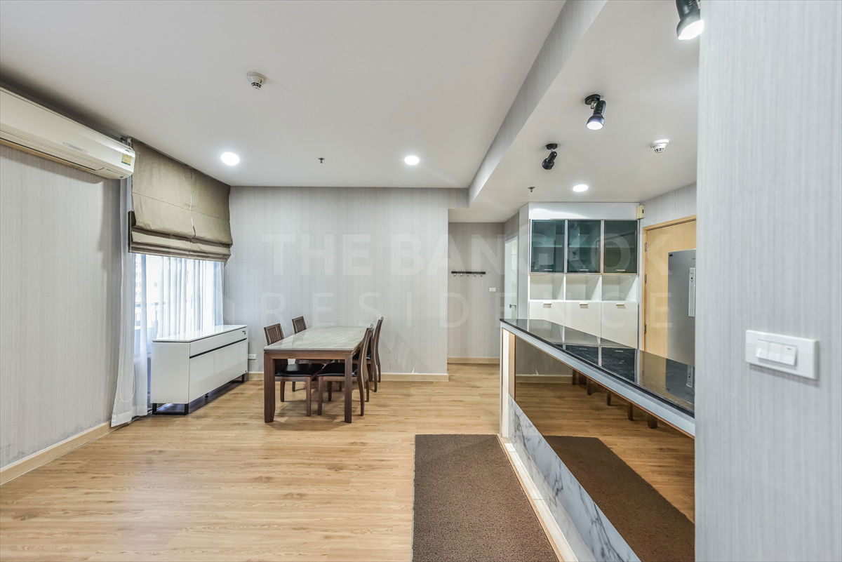 picture Villa Rachatewi, Great value in the heart of the city! Near BTS Ratchathewi - 6/11