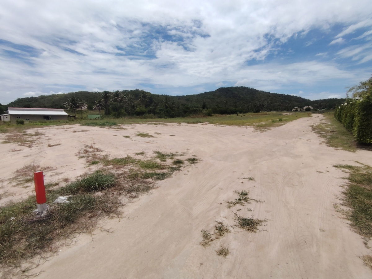 picture 1-0-0 Rai| Hot! Home Building Plot  Beautiful Area Near Pine Valley Golf - 13/14