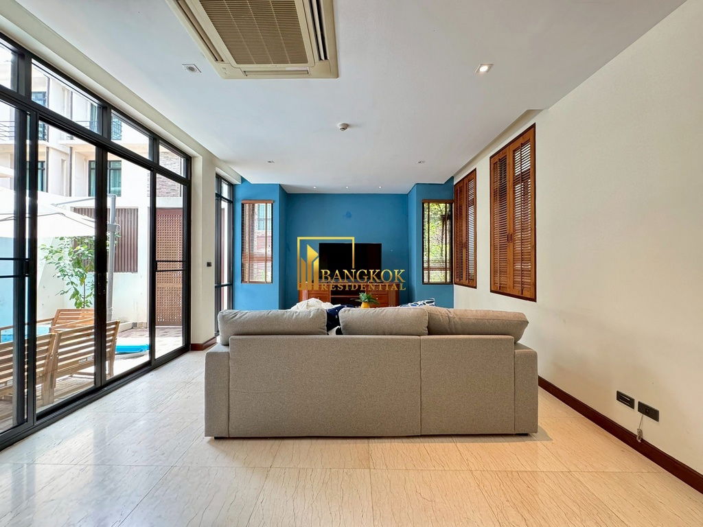 รูป EM Villa - 3 Storey 4 Bedroom House With Pool in Phrom Phong - BR7508SH - รูปที่ 12/60