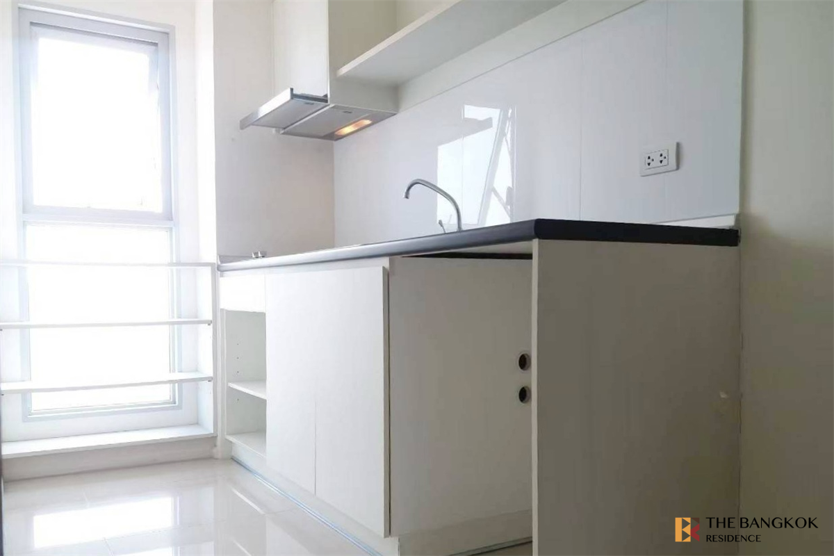 picture Aspire Sukhumvit 48  Move-in Ready, Just Bring Your Stuff - 9/10