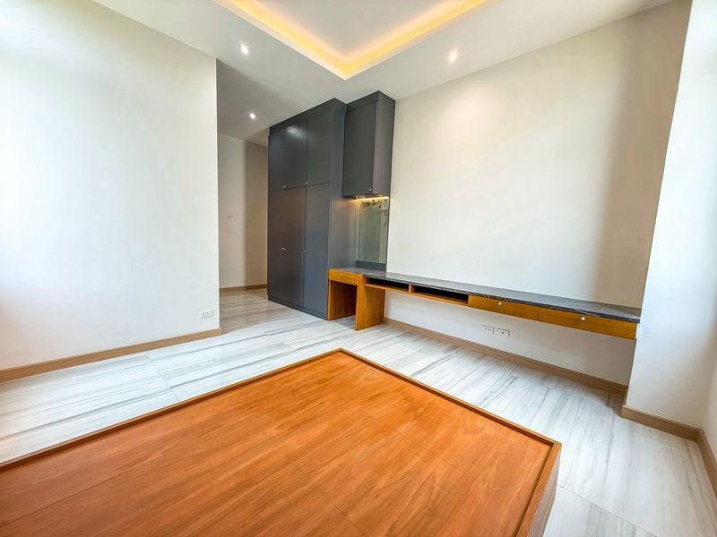 picture Single house for sale, Huai Yai, Phrom, Sriracha, beautiful house with private swimming pool - 16/20