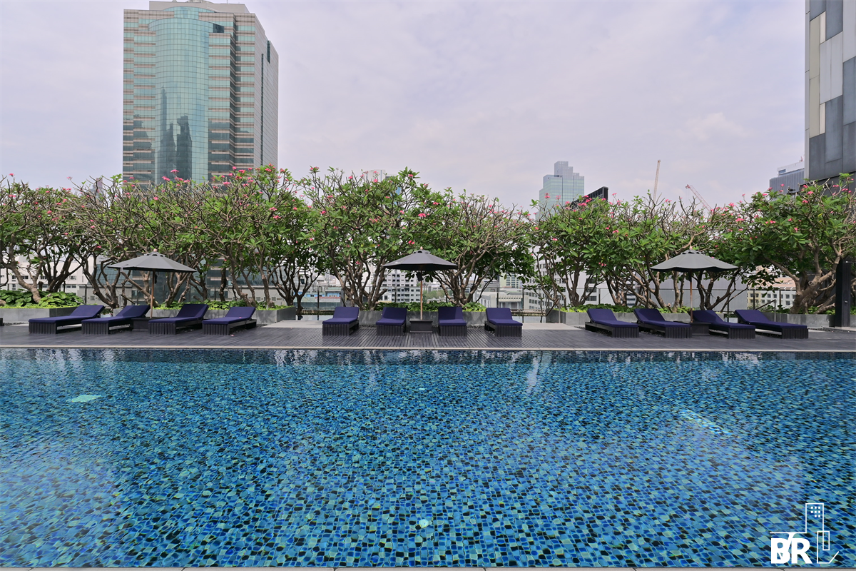 picture Ultimate Luxury Condo in Business District The Met - 3/9