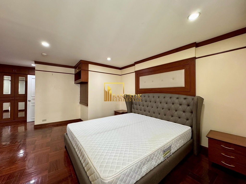 รูป President Park - Very Spacious 3 Bed Condo in Phrom Phong - BR18219CD - รูปที่ 15/43
