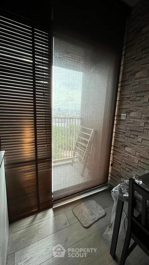 picture 1-BR Condo at Whizdom Avenue Ratchada – Ladprao near MRT Ratchadaphisek (ID 2208454) - 3/12