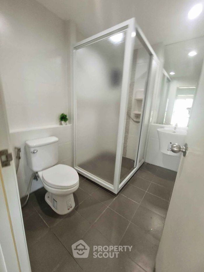 picture 2-BR Condo at Aspire Rattanathibet near MRT Yaek Nonthaburi 1 (ID 1909353) - 3/22