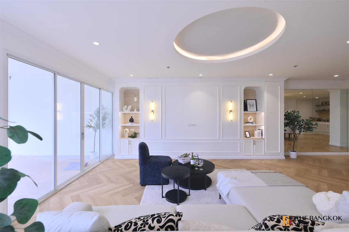 picture Moon Tower Condominium Luxury Condo in Central City Location near BTS Thong Lo - 9/10