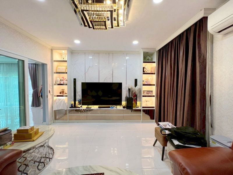 รูป ✨ขายบ้านหรูหลังใหญ่ ทำเลศักยภาพ ปิ่นเกล้า–ราชพฤกษ์ | Golden Heritage - รูปที่ 10/17