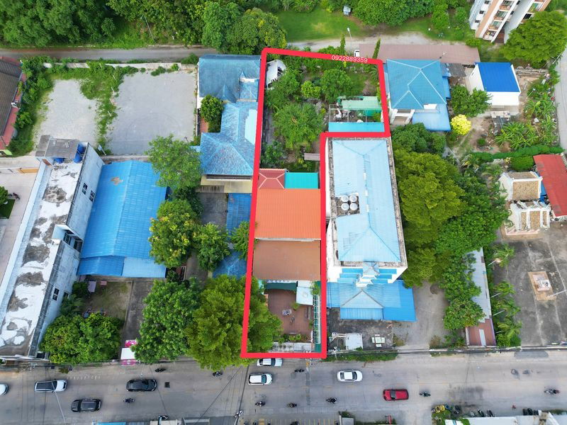 picture Land for sale in Bangsaen, near Wonnapa Beach, prime location in the heart of tourist attractions - 1/13