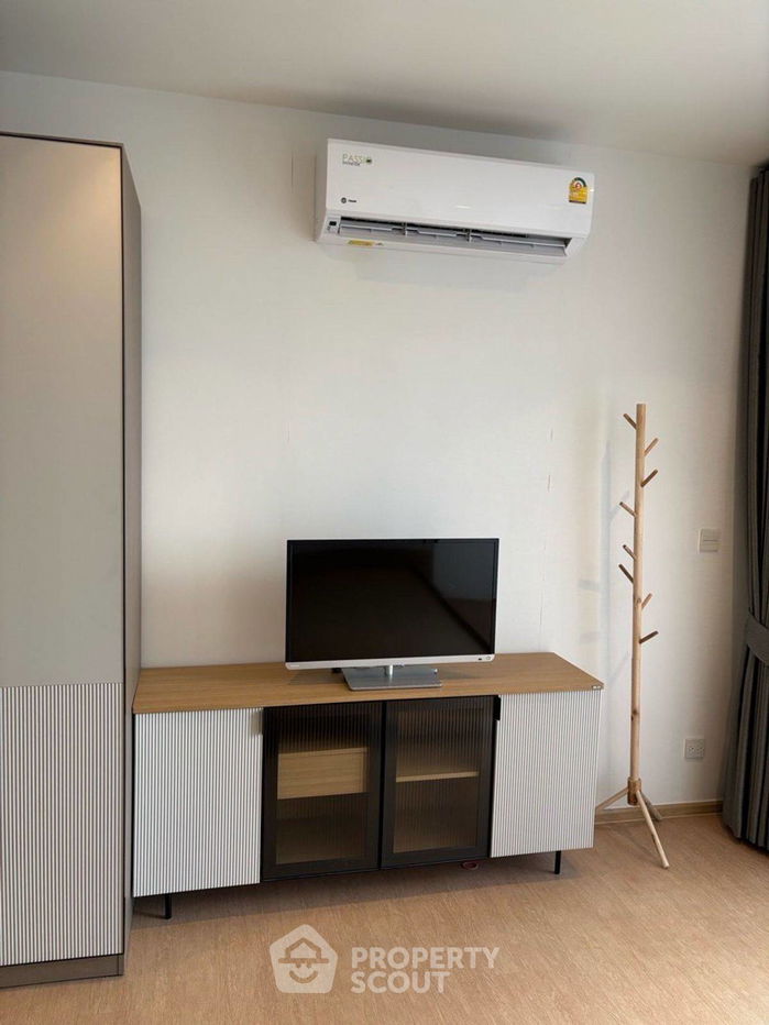 picture 1-BR Condo at Maru Ekkamai 2 near BTS Ekkamai (ID 2208493) - 2/8