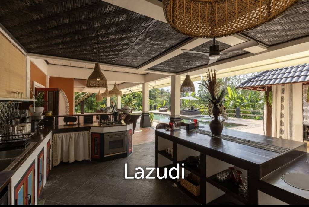 รูป Renovated 700 m² Residence on 1,600 m² of Land – Elegance, Tranquility, Swimming Pool - รูปที่ 8/20