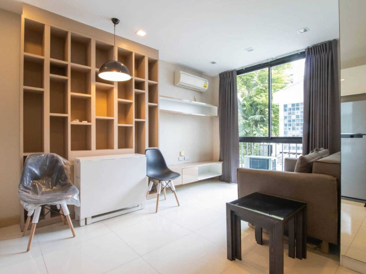 picture Condo for Sale: The ACE Ekamai  Size: 32 sq.m. | 2nd Floor | Corner unit - 2/8