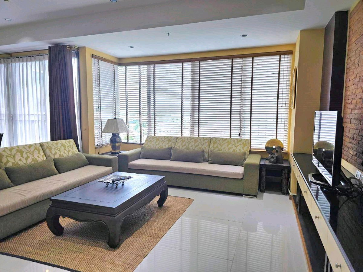 picture The Emporio Place | BTS Phrom Phong - 4/15
