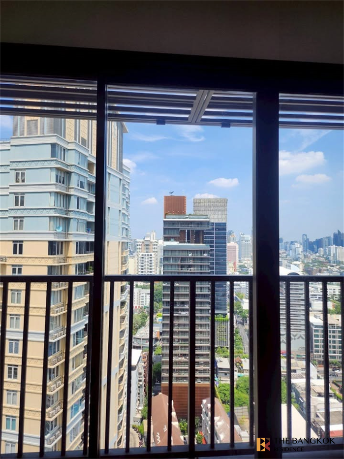picture The Privilege of Luxury in an Economic Hub Location Park Origin Thonglor - 1/10