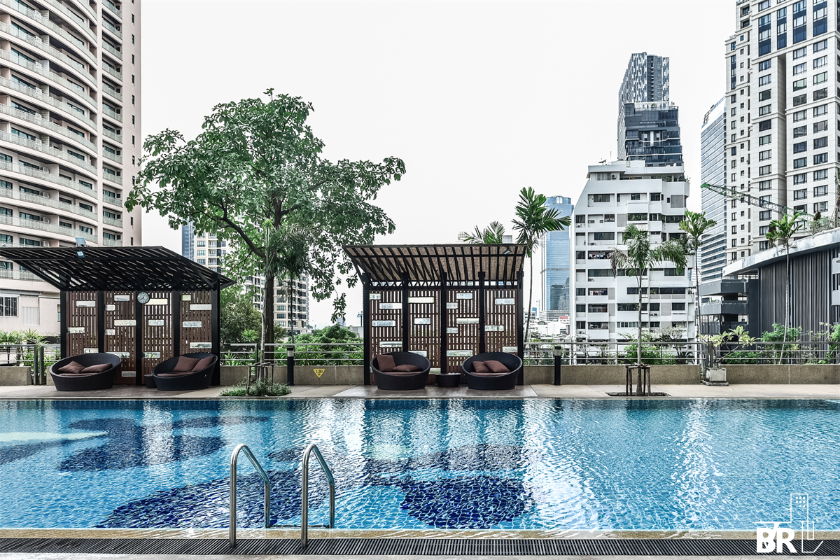 picture Sathorn Garden Ultimate Luxury Condo in Business District - 4/7