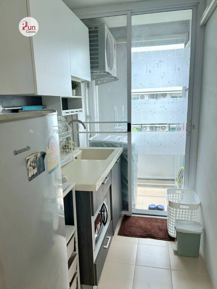 picture  Plum condo Paholyothin89 for rent  - 16/30