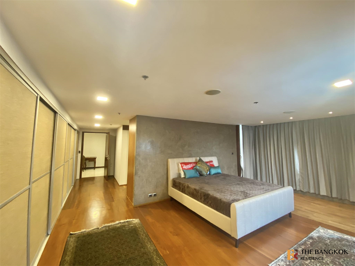 picture Kallista Mansion Ultimate Luxury Lifestyle with Convenience - 10/10